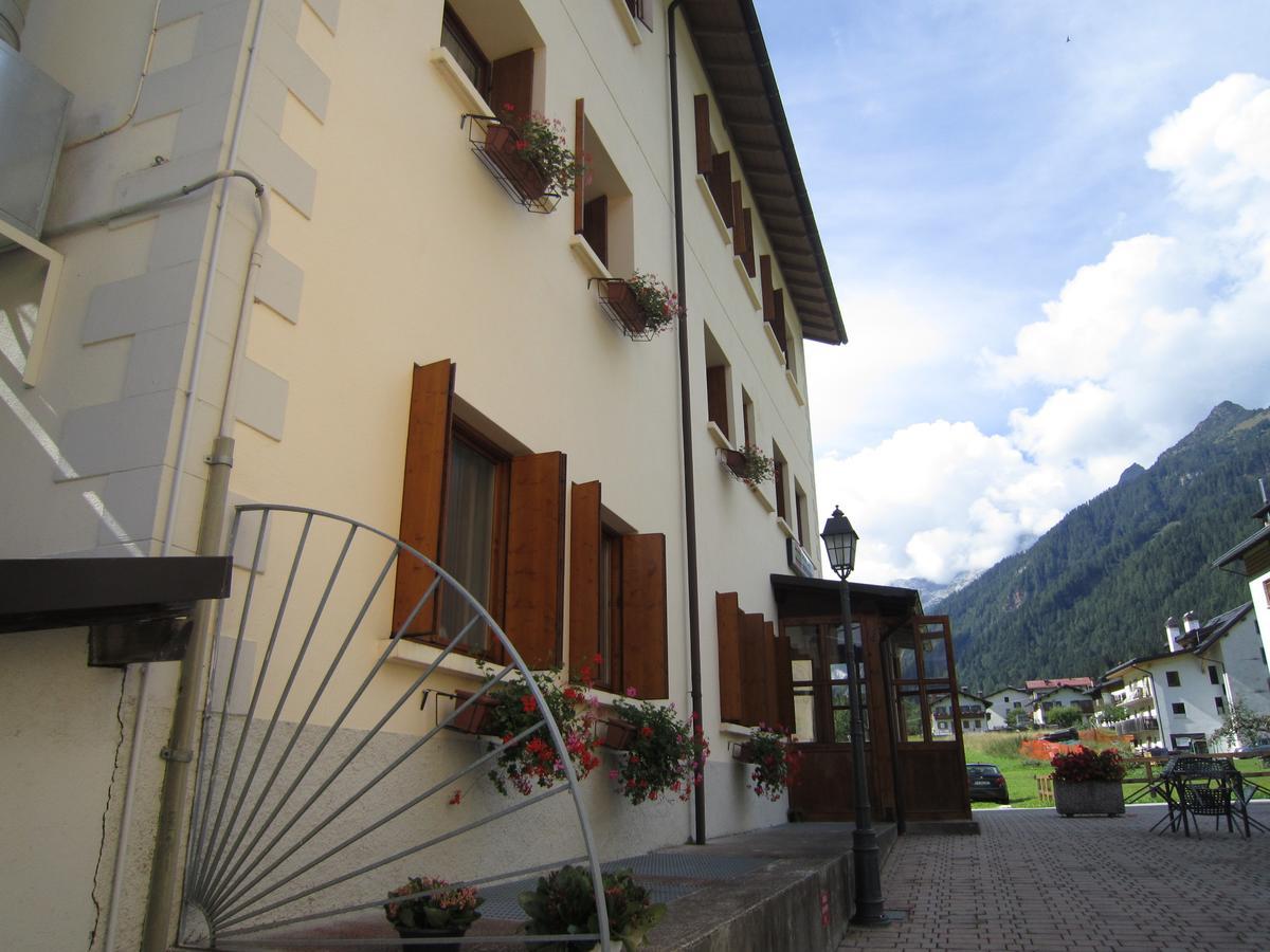 Casa Alpina Sacro Cuore Canale dʼAgordo Zewnętrze zdjęcie