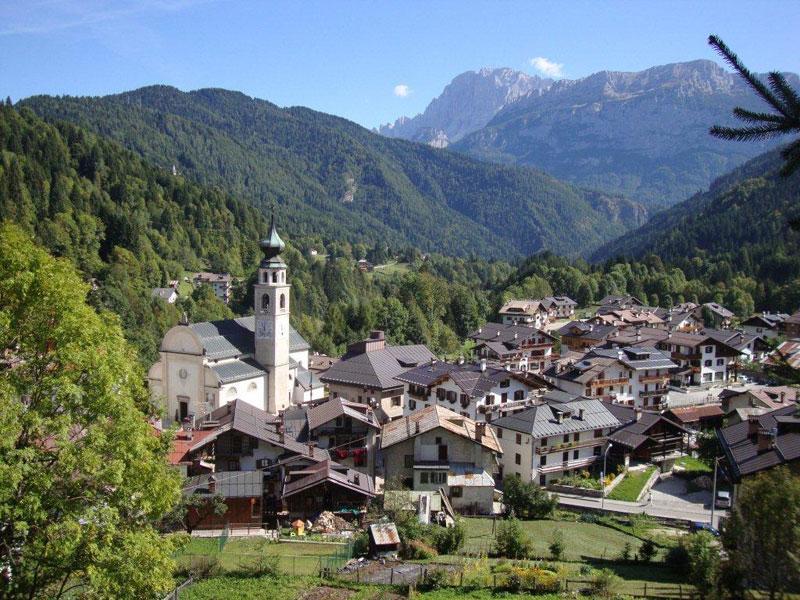 Casa Alpina Sacro Cuore Canale dʼAgordo Zewnętrze zdjęcie